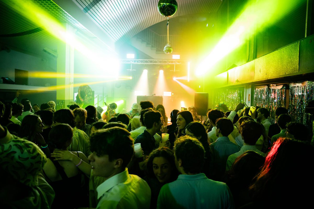 Ambiance lumineuse d'une soirée 3L Events