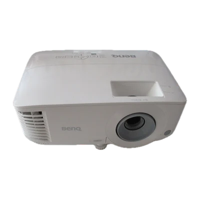Le vidéoprojecteur BenQ MH550 Full HD proposé à la location